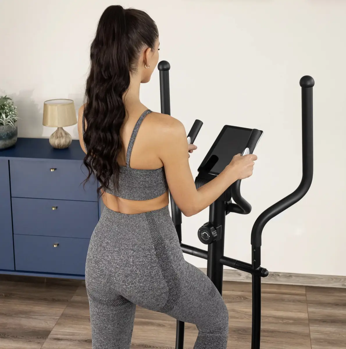 6704eb6184d9293f9a1303419cd4b20e