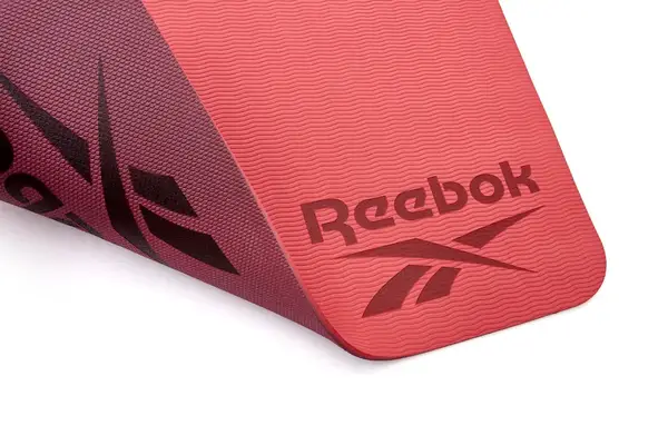 Двухсторонний коврик для йоги Reebok Double Sided Yoga Mat красный Уни 176 х 61 х 0,6 см купить недорого в Украине, фото 2