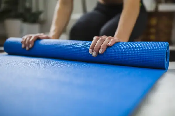 Килимок для йоги та фітнесу Power System PS-4014 PVC Fitness-Yoga Mat Blue (173x61x0.6) купити недорого в Україні, фото 9