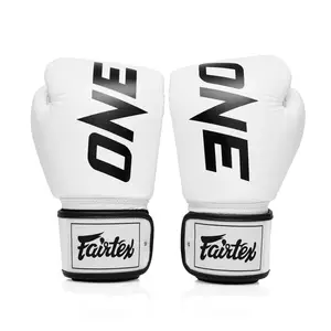 Боксерские варежки Fairtex BGV1-ONE (натуральная кожа) White 10 унций (бинты в комплекте) купить