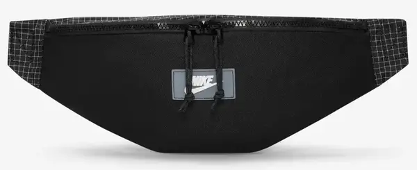 Сумка на пояс Nike NK HERITAGE HIP PACK-TRL 3L черный, серый Уни 35x15x5 см купить