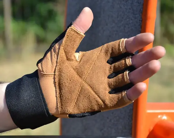 Рукавички для фітнесу MadMax MFG-269 Professional Brown M купити недорого в Україні, фото 4