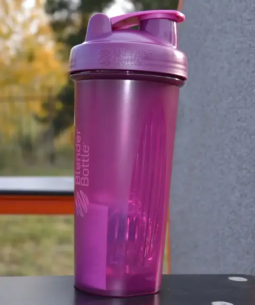 Шейкер спортивний BlenderBottle Original Classic 28oz/820ml Plum купити недорого в Україні, фото 5