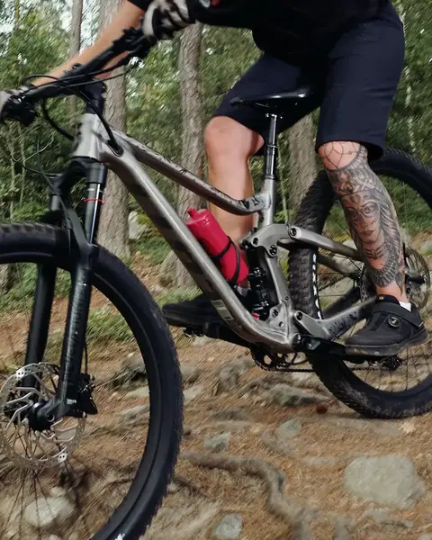 Пляшка для води Smartshake EcoBottle Squeeze 500ml Deep Rose купити недорого в Україні, фото 4