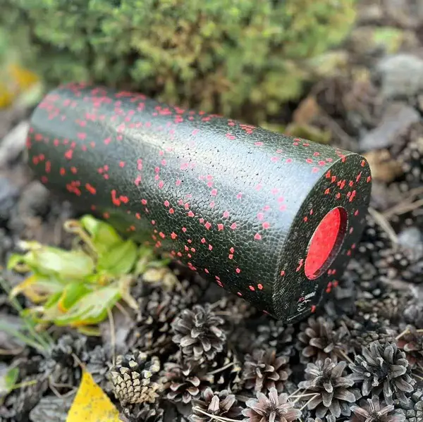 Масажний ролик (роллер) гладкий PowerPlay PP-4348 2 in 1 EPP Foam Roller Чорно/Червоний (33x14см.) купити недорого в Україні, фото 4