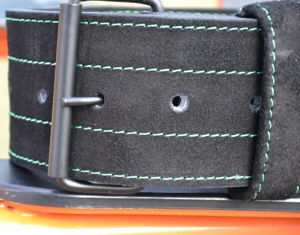 Пояс для тяжелой атлетики MadMax MFB-301 Suede Single Prong кожаный Black/Green XL купить недорого в Украине, фото 7