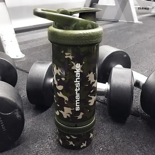 Шейкер спортивный SmartShake Revive 25oz/750ml Camo Green купить недорого в Украине, фото 4