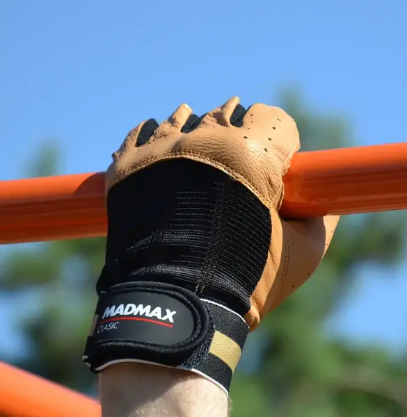 Перчатки для фитнеса MadMax MFG-248 Clasic Brown M купить недорого в Украине, фото 5