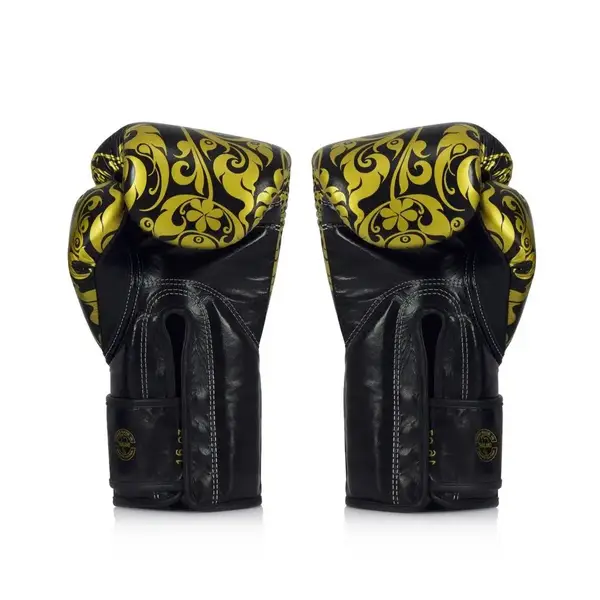 Боксерские перчатки Fairtex BGVG2 Velcro Black 16 унций (бинты в комплекте) купить недорого в Украине, фото 2