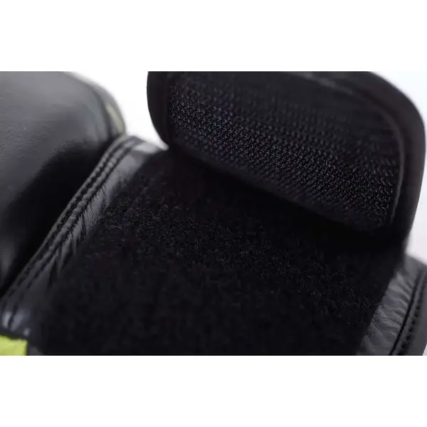 Перчатки с лицензией Wako для бокса и кикбоксинга| 10 унций | черно/зеленый | ADIDAS adiKBWKF200 купить недорого в Украине, фото 6