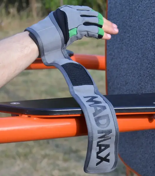Рукавички для фітнесу MadMax MFG-860 Wild Grey/Green M купити недорого в Україні, фото 9