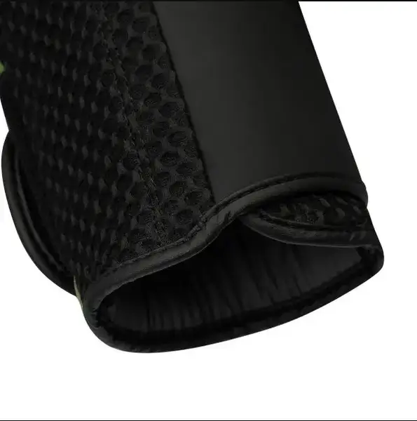 Боксерские перчатки ADIDAS X ANDERSON SILVA 50 зеленый/черный/желтый | 12 унций | ADIDAS ADIAS50TG купить недорого в Украине, фото 6