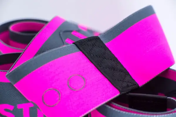 Набір тканевих гумок для фітнесу та спорту MadMax MFA-305 Hiploop set 3 pcs. Grey/Pink купити недорого в Україні, фото 9