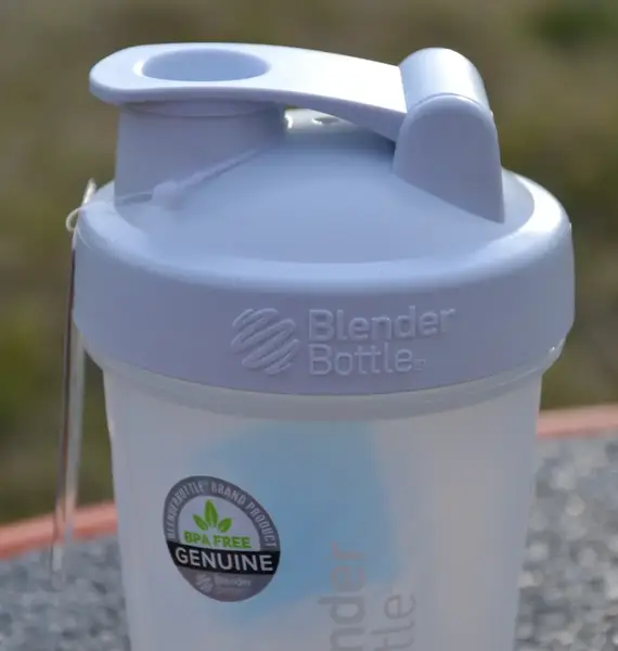 Шейкер спортивный BlenderBottle Original Classic 20oz/590ml White купить недорого в Украине, фото 6