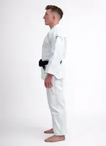 Белое кимоно для дзюдо IPPON GEAR ULTRALIGHT 185см Regular купить