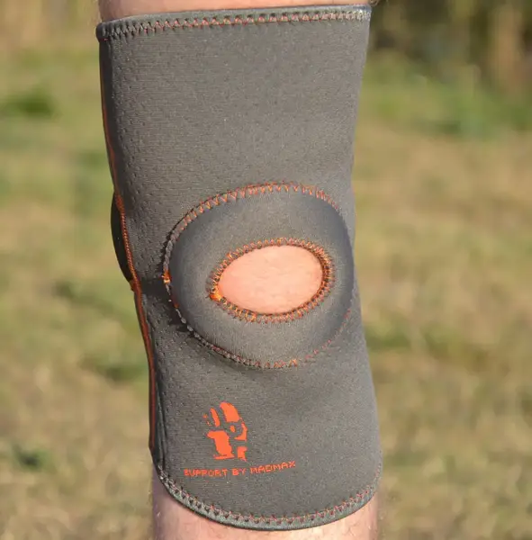 Наколенник MadMax MFA-297 Knee Support with Patella Stabilizer Dark Grey/Orange L купить недорого в Украине, фото 8