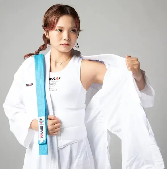 Женская защита живота с лицензией WKF SMAI Белая L | BPW купить недорого в Украине, фото 9