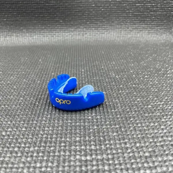 Капа OPRO Gold Braces под брекеты взрослая (возраст 11+) Dark Blue/Pearl (art.102506002) купить недорого в Украине, фото 6